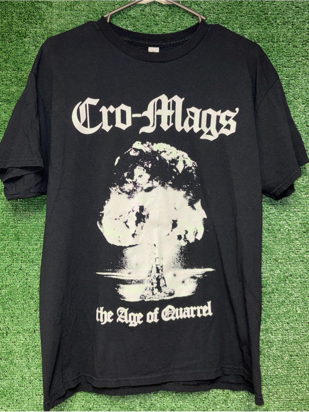 Cro Mags Age Of Quarrel Black Shirt L Gildan tag. Armpit to armpit is 21", top c